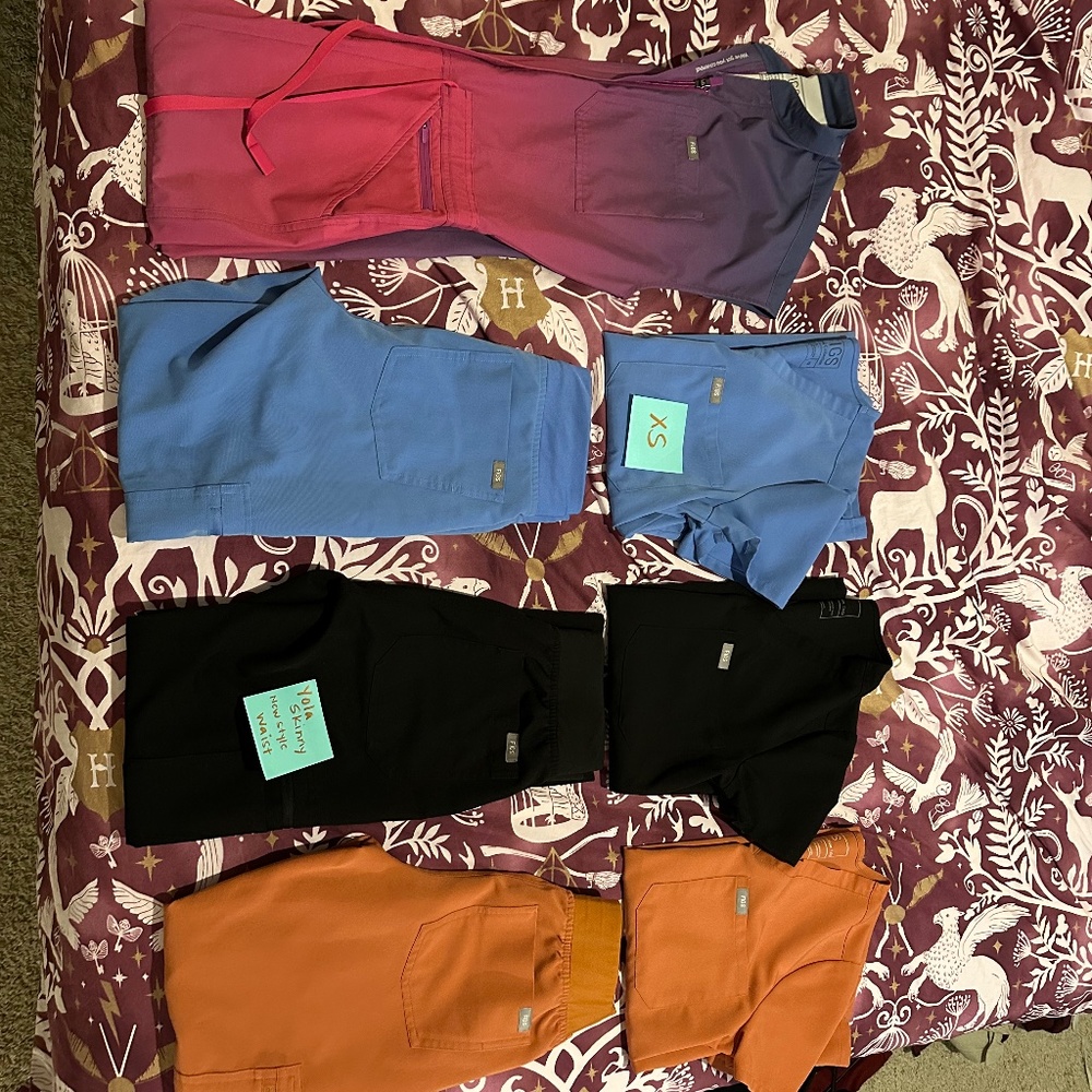 Figs scrubs and Salta undescrubs